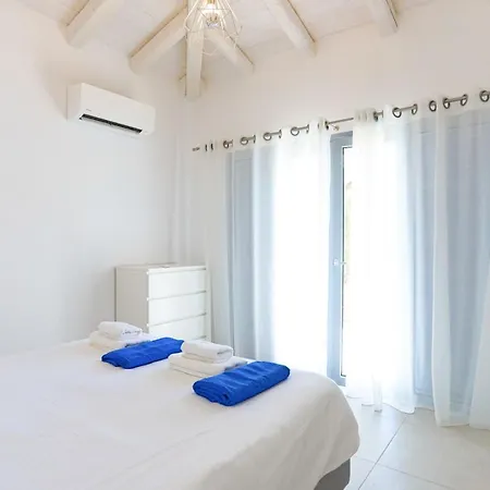 Vila Brand New Loki With Large Infinity Pool Wifi And Sea Views